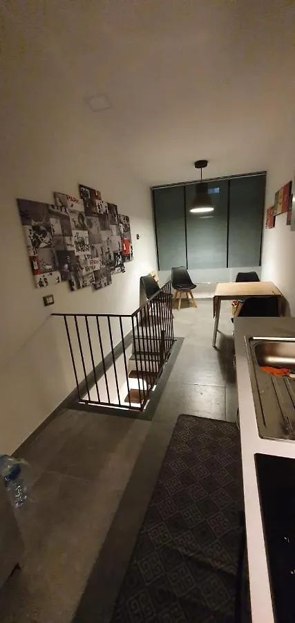 Center Living Apartment Katania